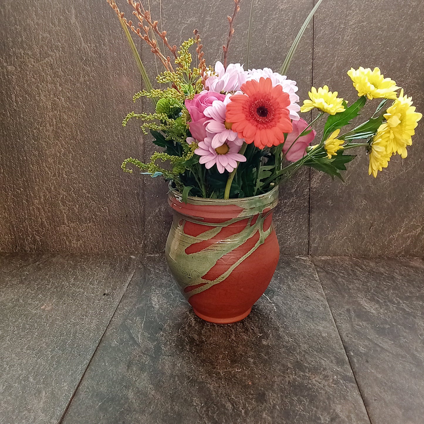 Green and Terracotta eddy vase