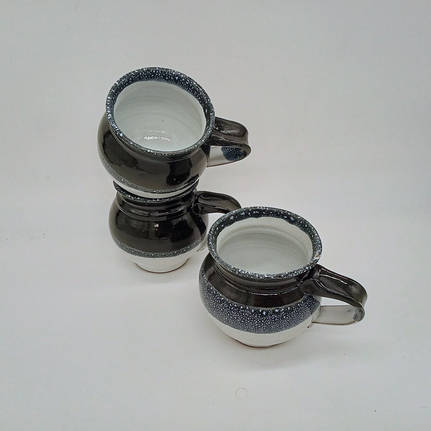 Solstice round mug horizontal