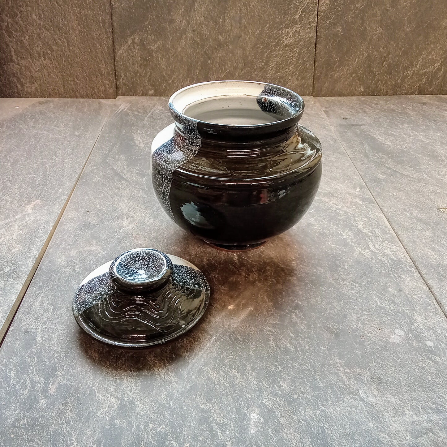 Solstice lidded Pot