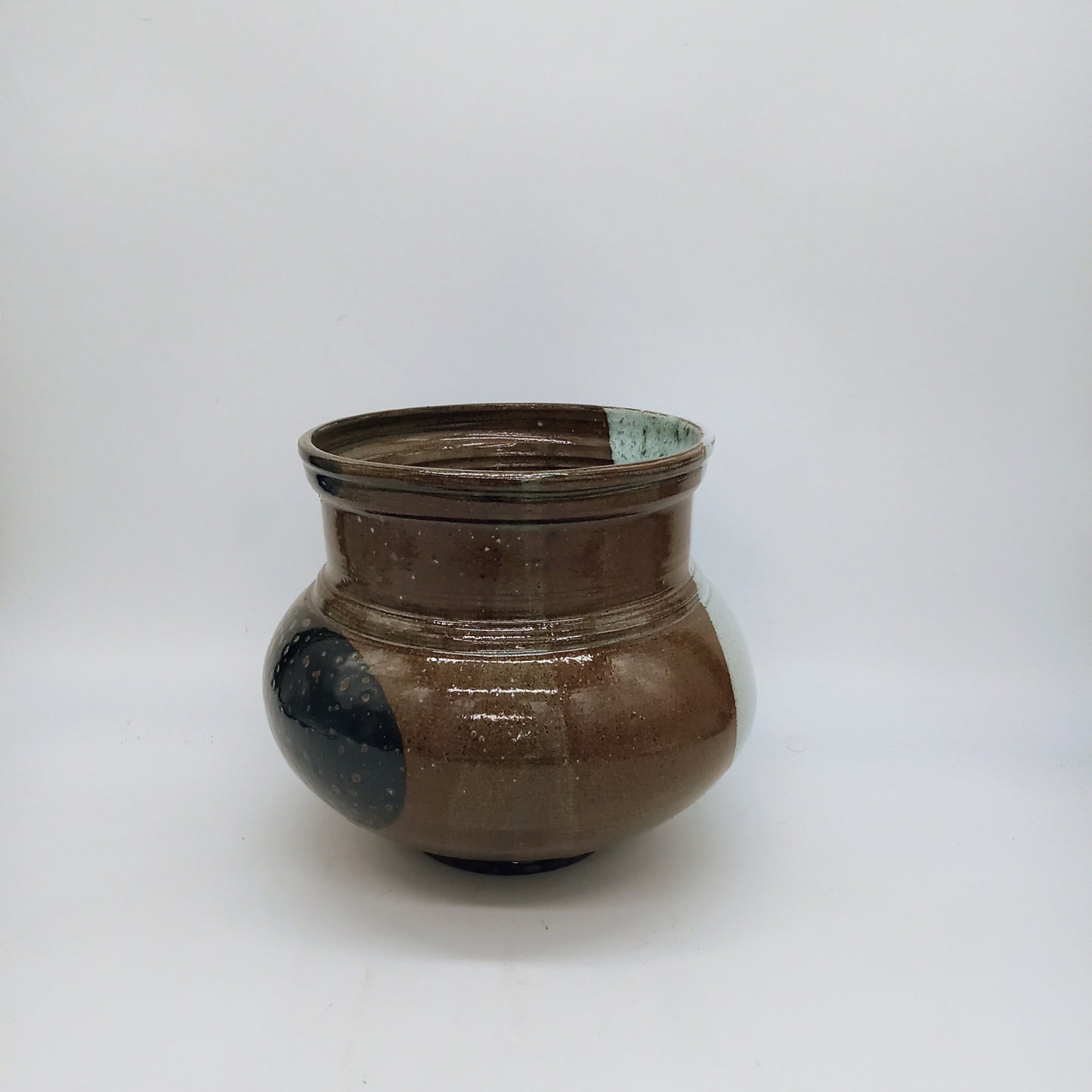 Wide 'Wasted' vase