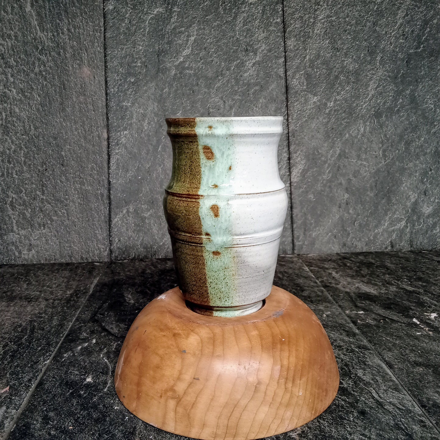 Lace medium vase