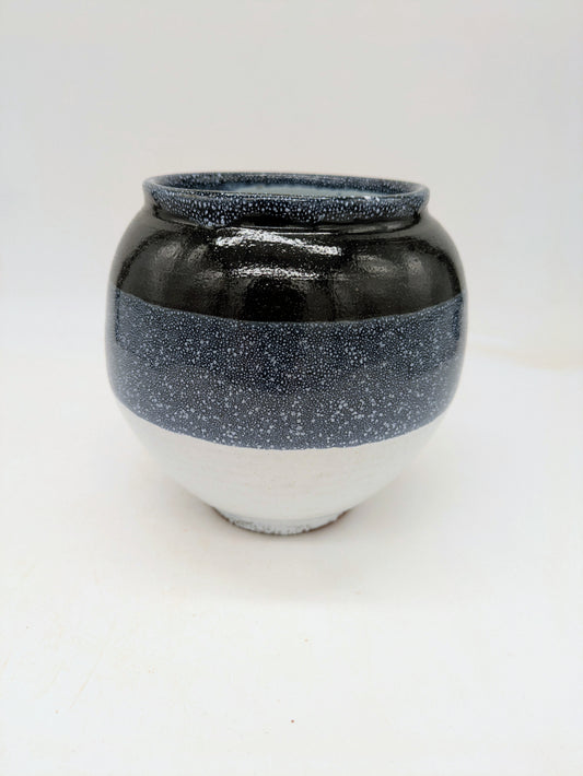 SHZ Moonvase 2