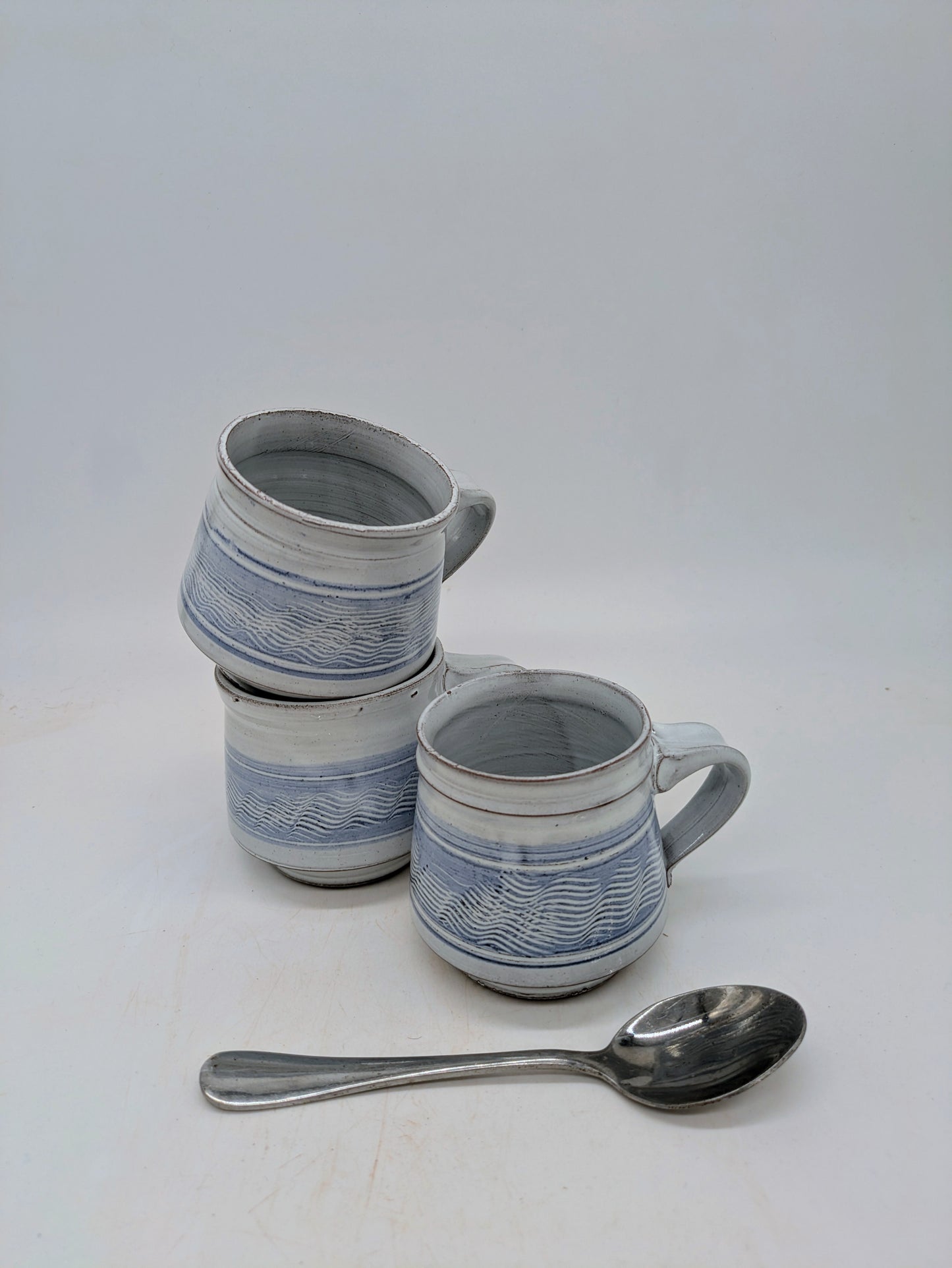 VS short coffee cup