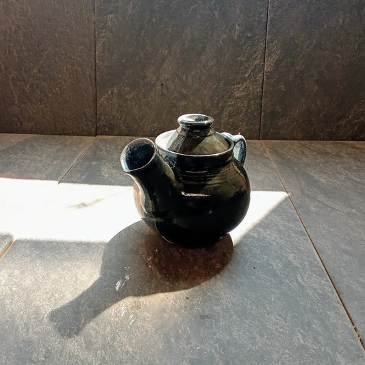 Solstice small teapot