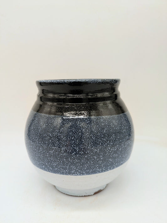 SHZ Moonvase 1