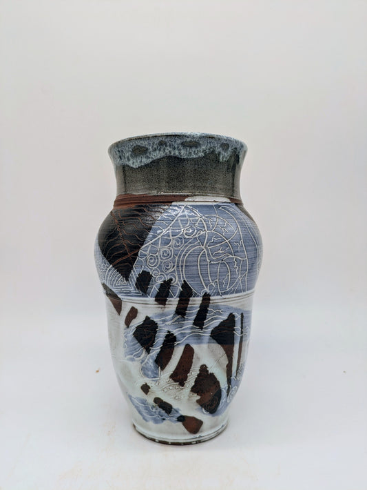 Cloud Gazing Vase 24/1/26