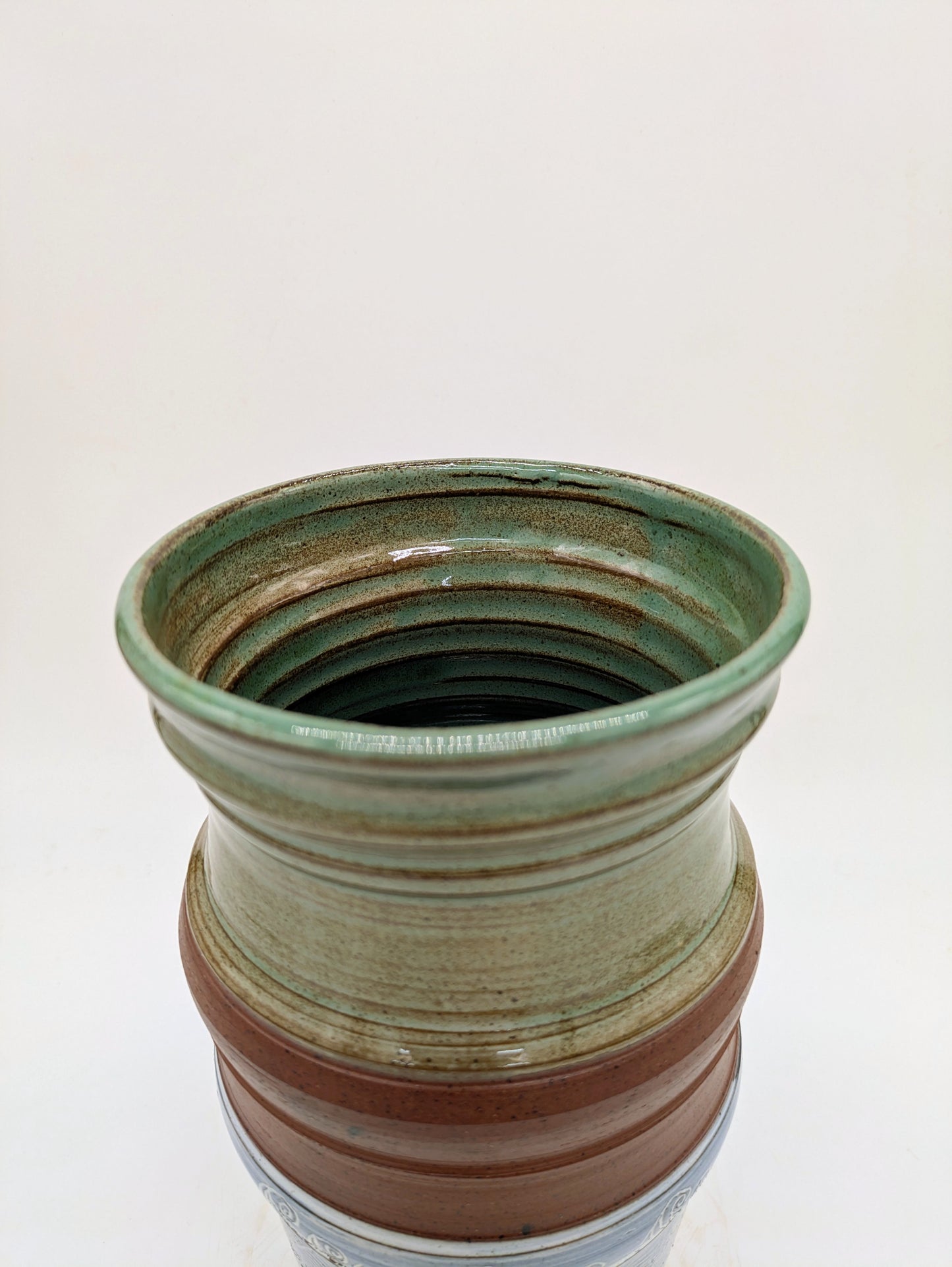 Shorelines Storm Vase