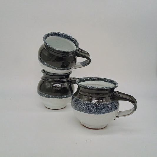 Solstice round mug horizontal