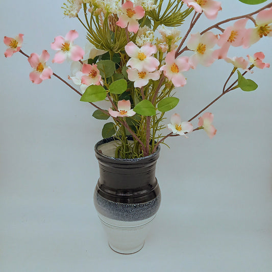 Sectioned Vase, solstice horizontal