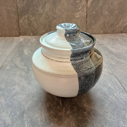 Solstice lidded Pot