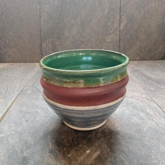 Tall ripple bowl