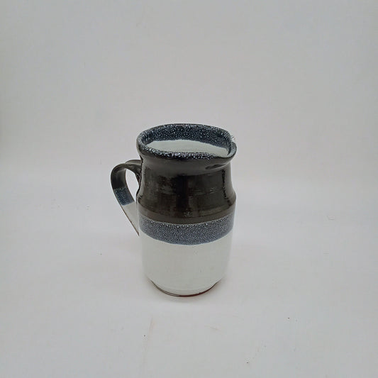 Solstice straight milk jug, large, horizontal